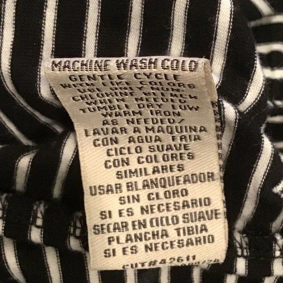 ECI New York Women's Striped Top - Picture 6 of 6